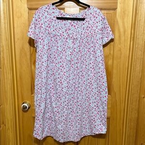 Aria Pink and White Floral Night Gown, Plus Size 2X.